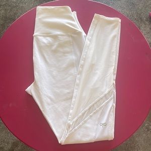 White Alo Yoga Leggings gently used